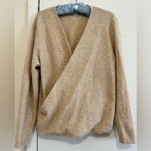 CALVIN KLEIN Beautiful Beige Sweater